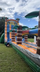 24’ Tiki Plunge Waterslide w/ slip n slide attached